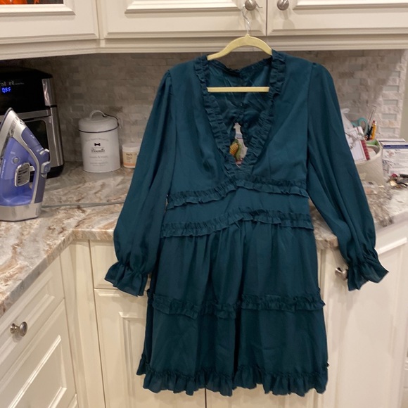 dokotoo Dresses & Skirts - Sokoto woman spring summer deep v neck ruffle long sleeve mini dress